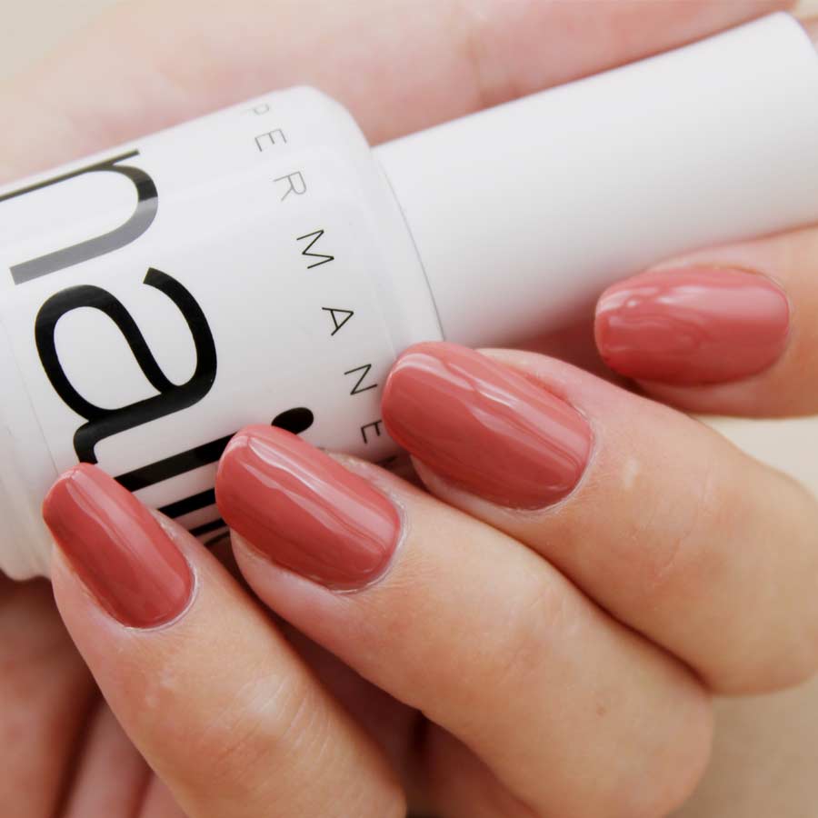 esmalte permanente nailistas nude