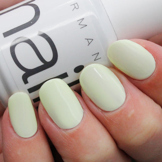 esmalte permanente nailistas color amarillo