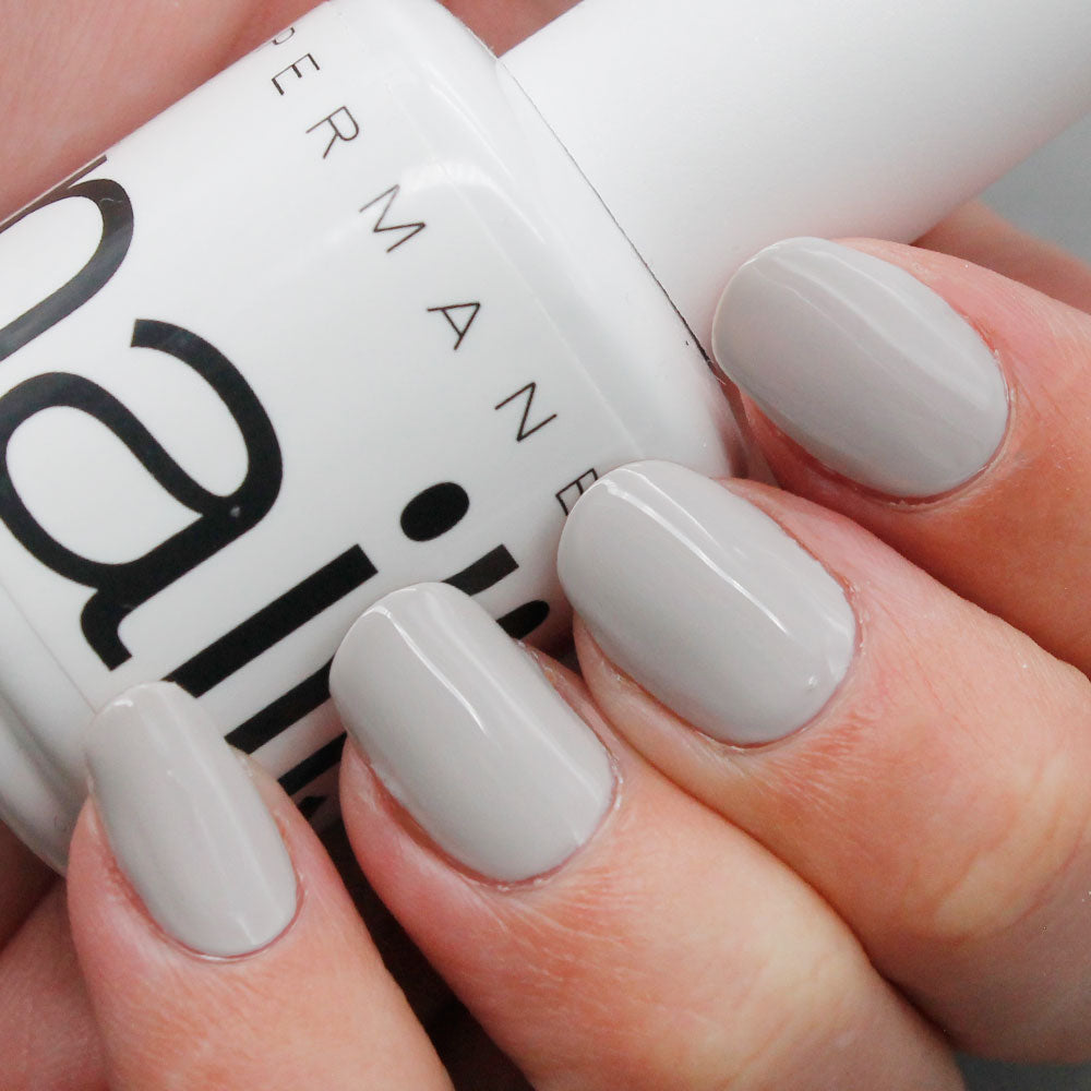 esmalte permanente gris claro