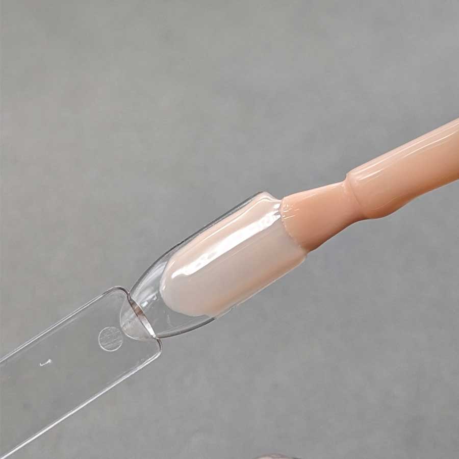 esmalte semipermanente hema free color nude pincel