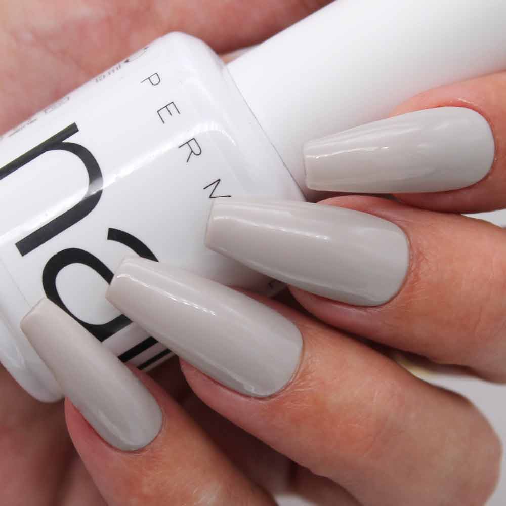 esmalte permanente gris vegano y cruelty free