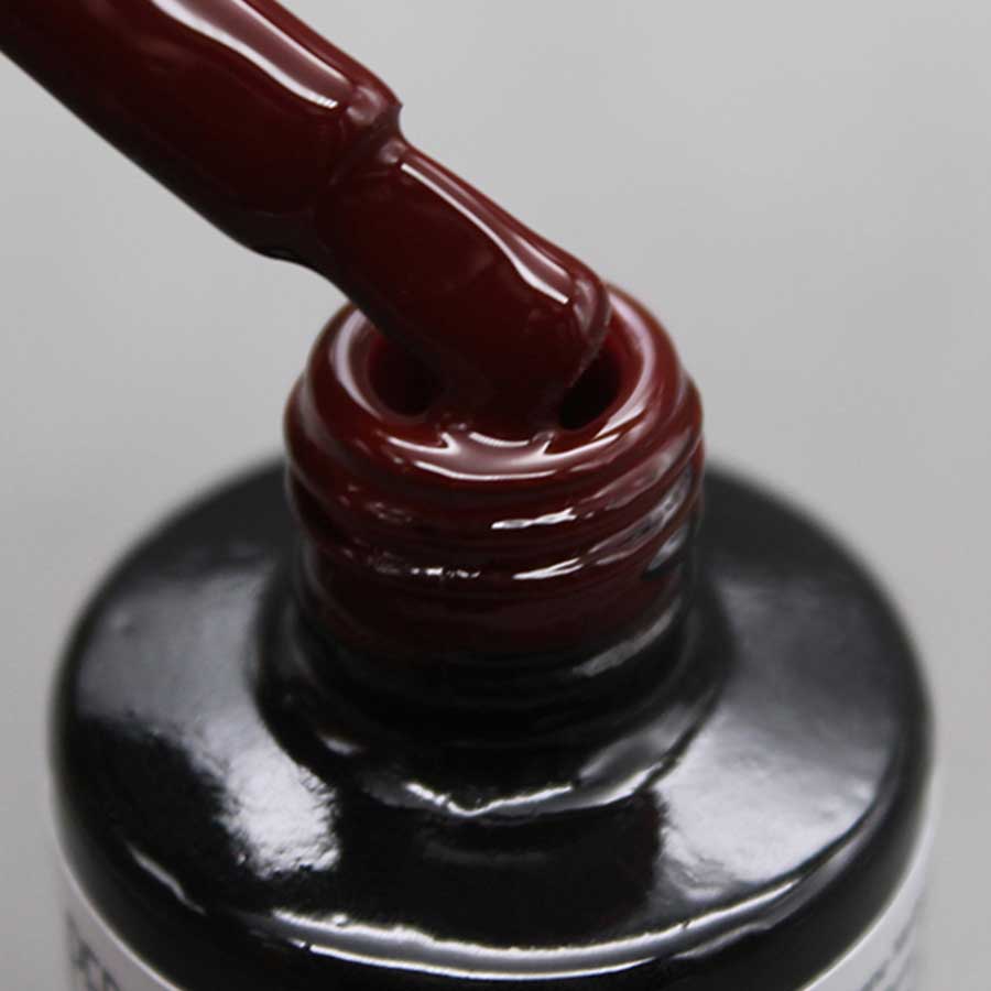 esmalte semipermanente color borgoña hema free de Nailistas