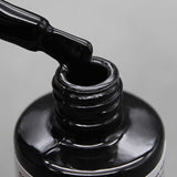 esmalte semipermanente HEMA Free color negro Amy